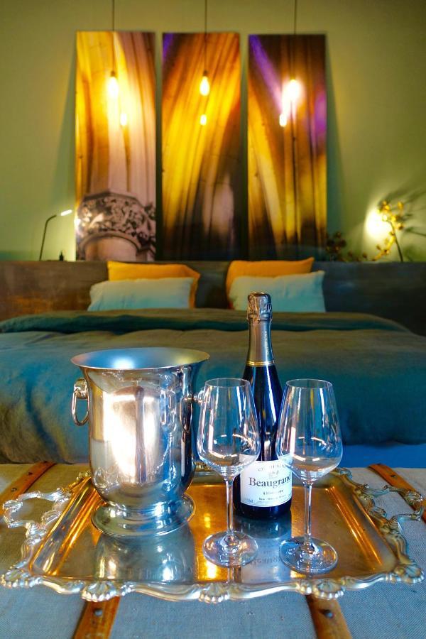 Le Jardin De La Cathedrale Bed & Breakfast Troyes Exterior photo