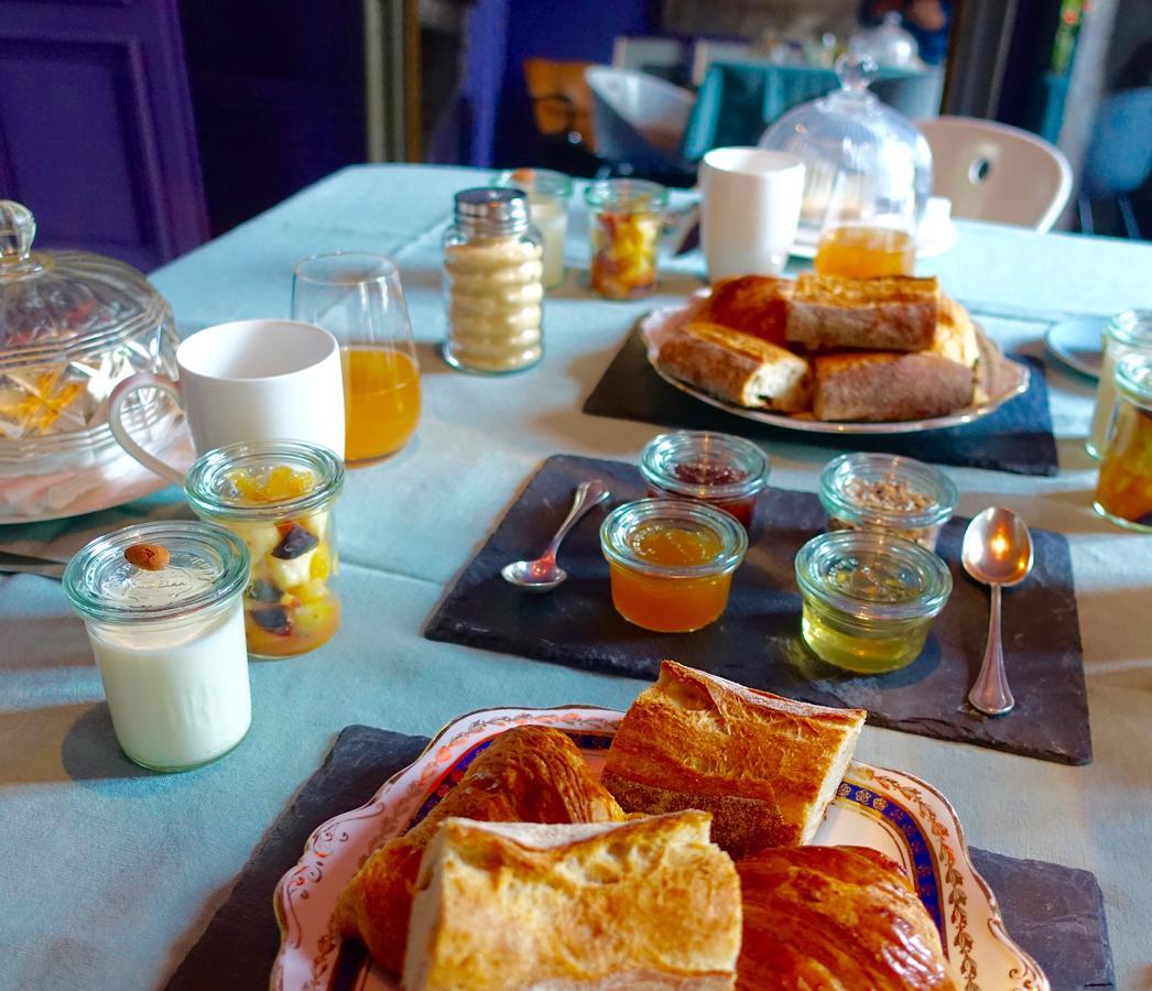 Le Jardin De La Cathedrale Bed & Breakfast Troyes Exterior photo