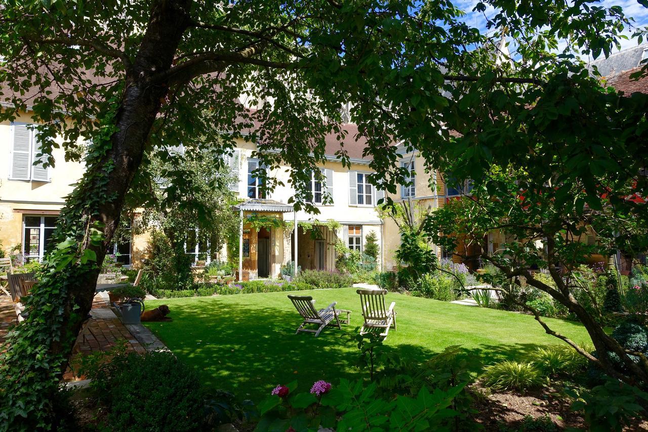 Le Jardin De La Cathedrale Bed & Breakfast Troyes Exterior photo