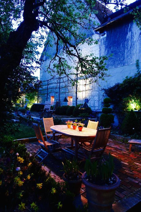 Le Jardin De La Cathedrale Bed & Breakfast Troyes Exterior photo